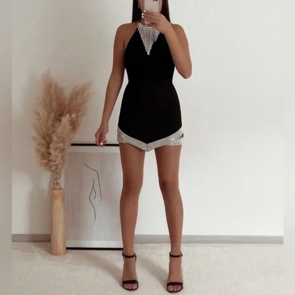 ZARA NWT SEAMLESS JEWEL HALTER TOP - Bloggers Fav